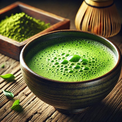 Bol contenant du thé matcha